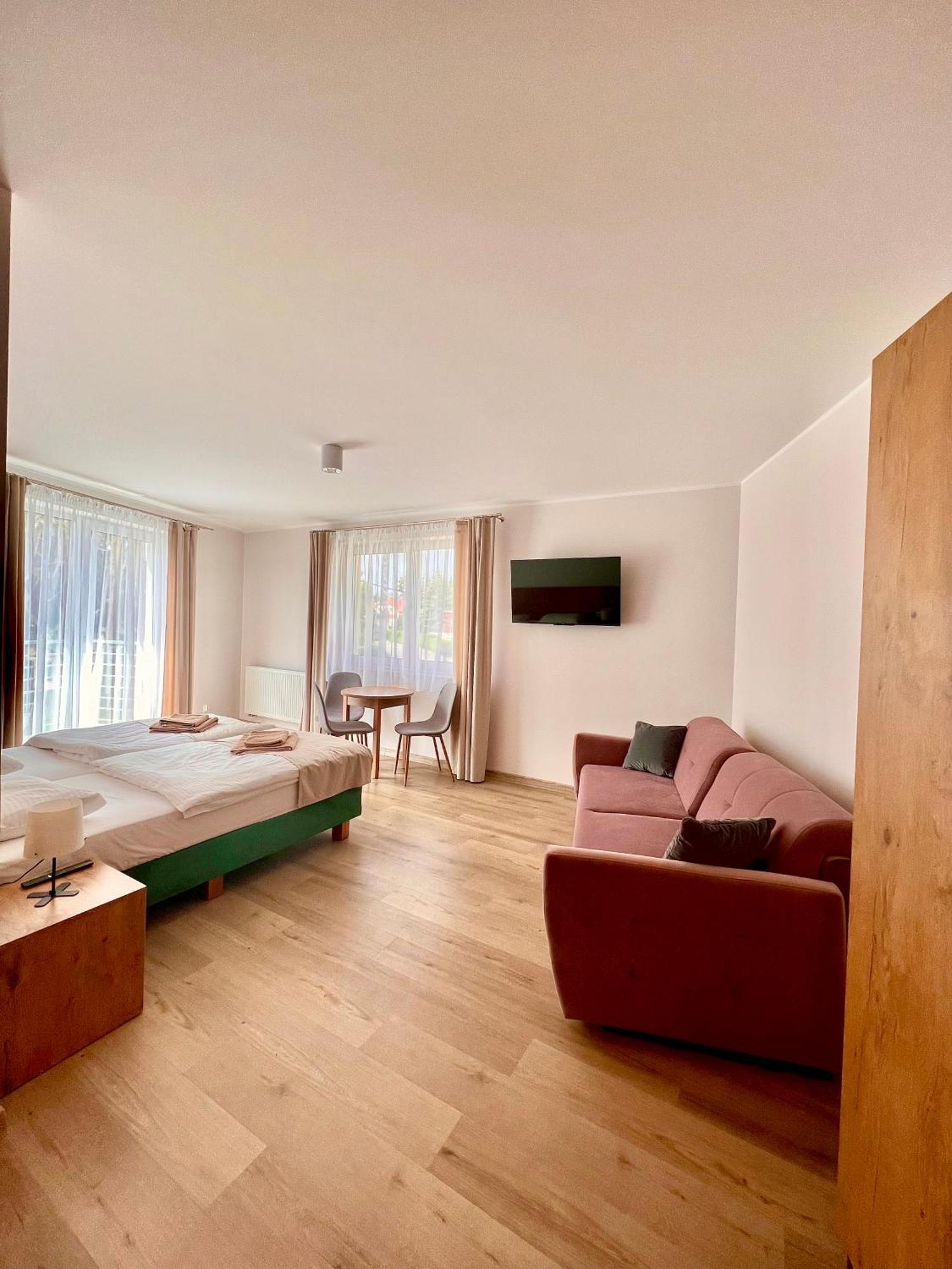 Wenecja Polnocy Apartment Leba Luaran gambar
